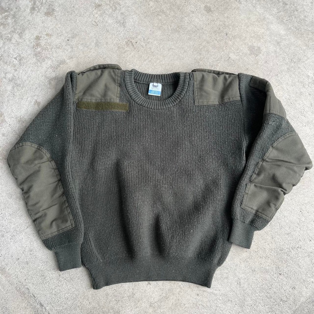 1960s Ribbed Knit Military Insulation Sweater size S
